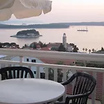 Pensjonat In With Sea View, Terrace, Air Conditioning, Wi-fi 3*