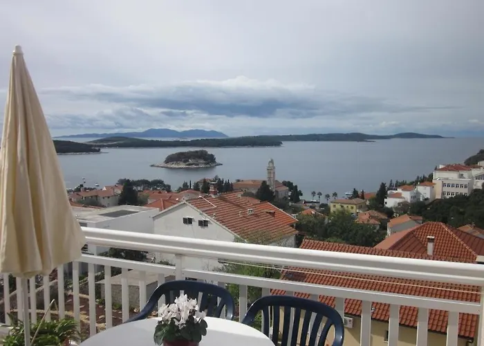 Affittacamere In With Sea View, Terrace, Air Conditioning, Wi-fi