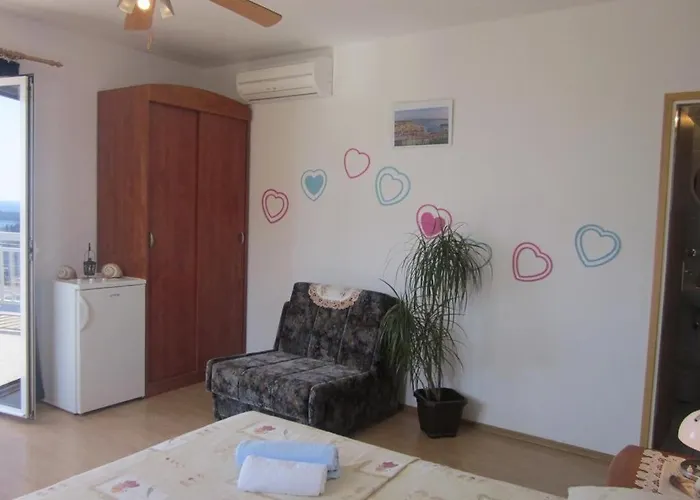 In With Sea View, Terrace, Air Conditioning, Wi-fi Hvar Town