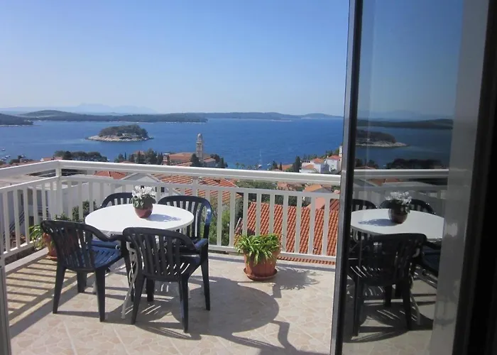 Guest house In With Sea View, Terrace, Air Conditioning, Wi-fi 3*